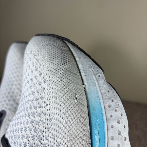 Brooks Mens Glycerin 21 Running Walking Sneakers Shoes Sz 12 Wide 2E Gorpcore - Picture 10 of 13